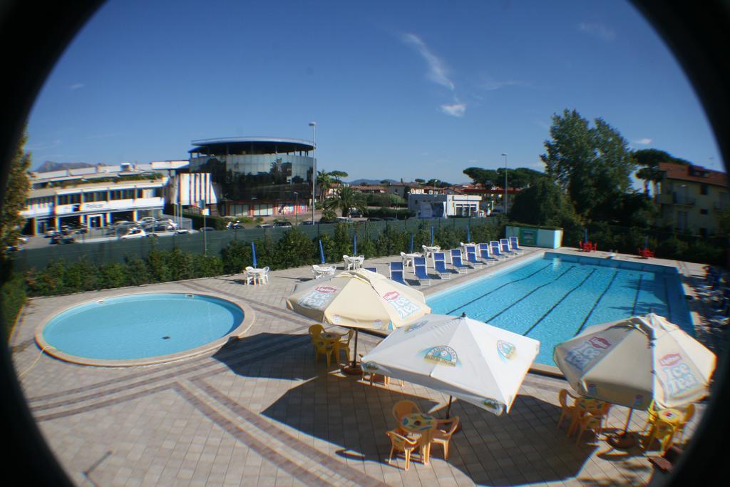 Camping Versilia Mare 호텔 리도디캄파이오레 외부 사진